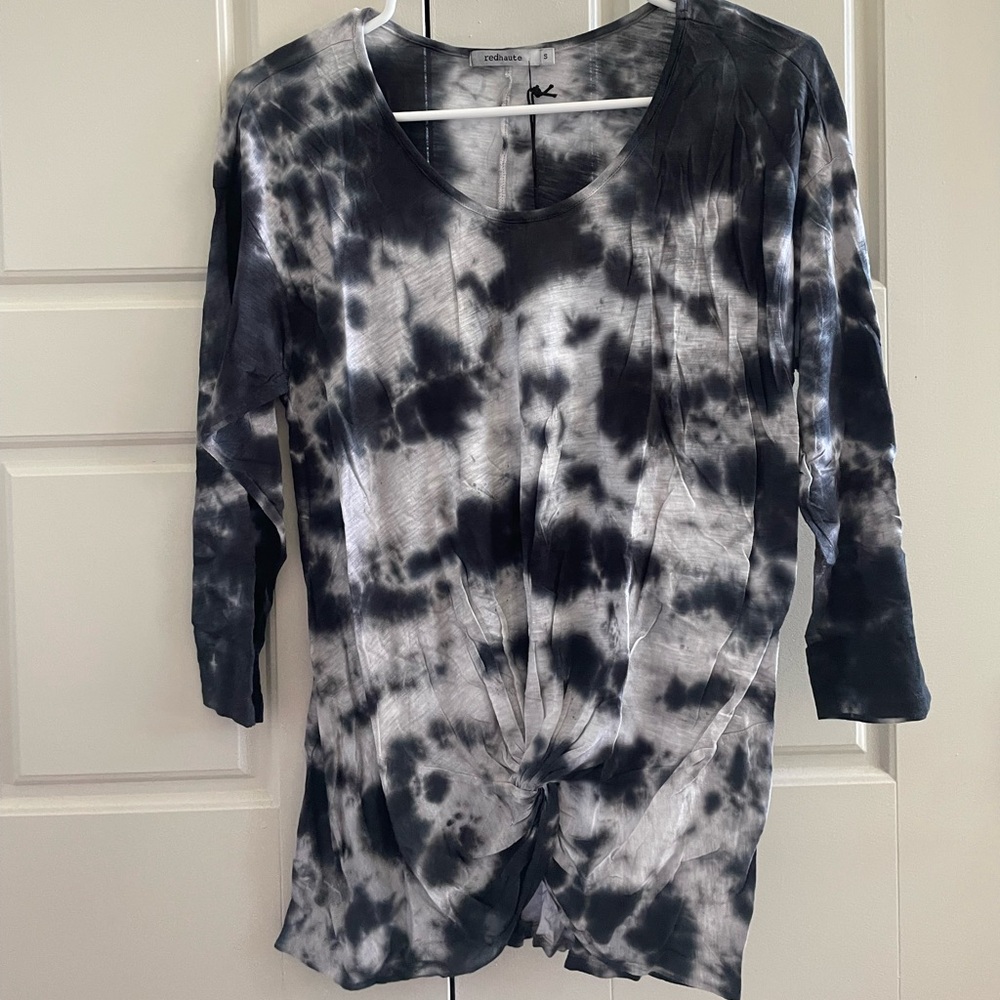 Red Haute Monochrome Tie-Dye Long Sleeve Top